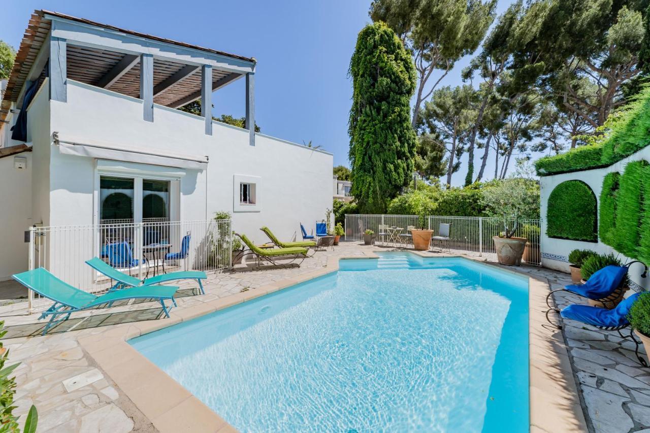 Le Patio Des Mimosas Par Dodo-A-Cassis Bed & Breakfast Bagian luar foto